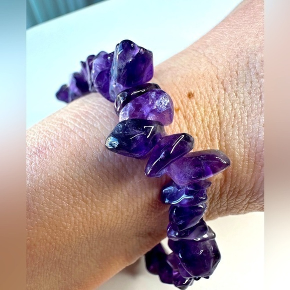 Amethyst bracelet from Himalayas stretchy one size